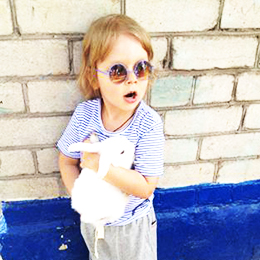 童模經(jīng)紀(jì)公司,兒童模特經(jīng)紀(jì)公司