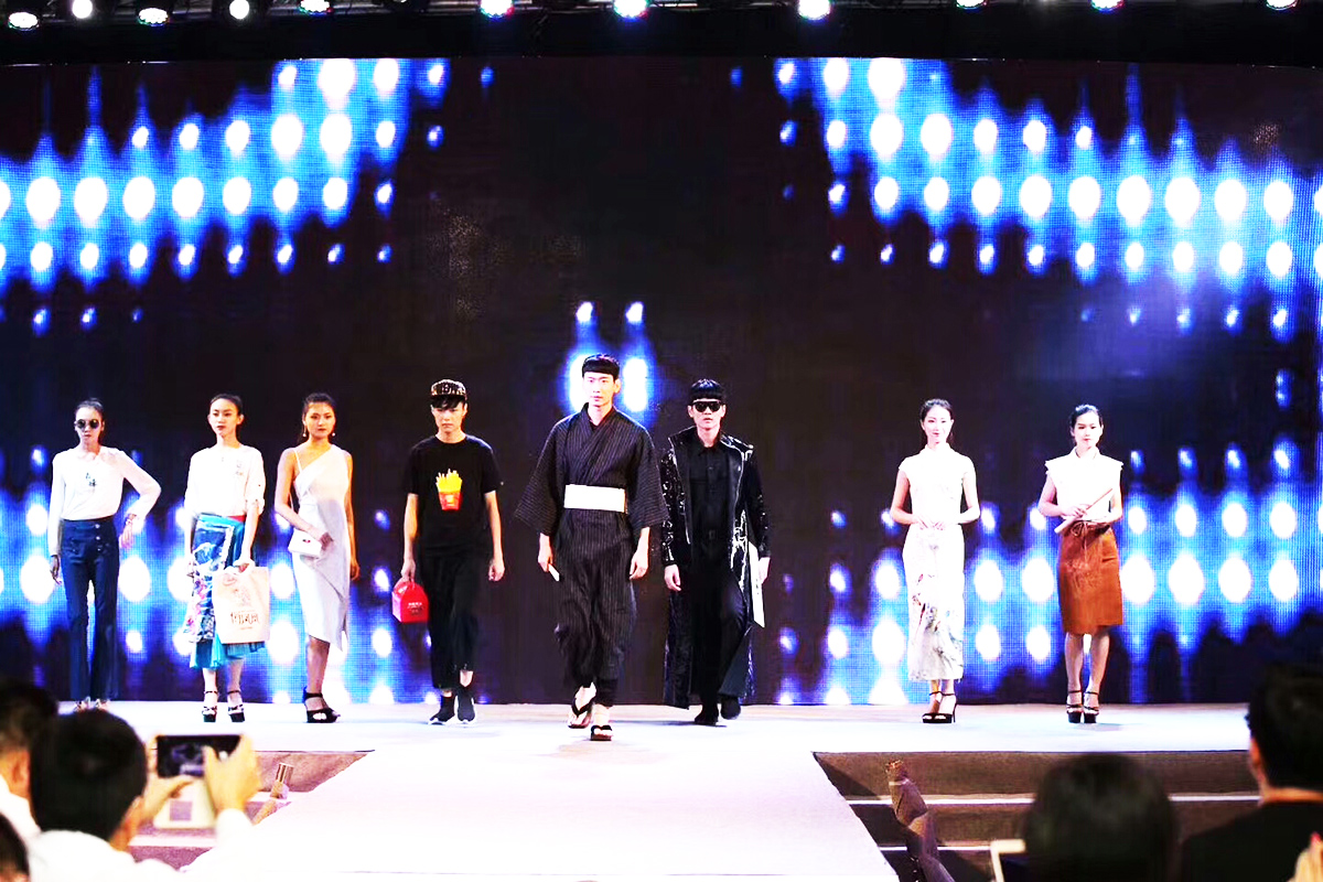 ���h����(w��)����